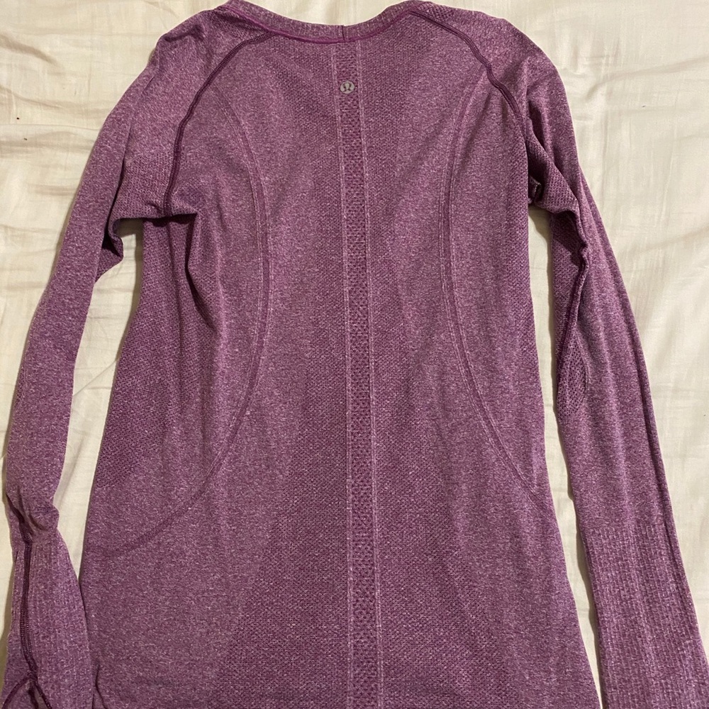 Lululemon long sleeve top
